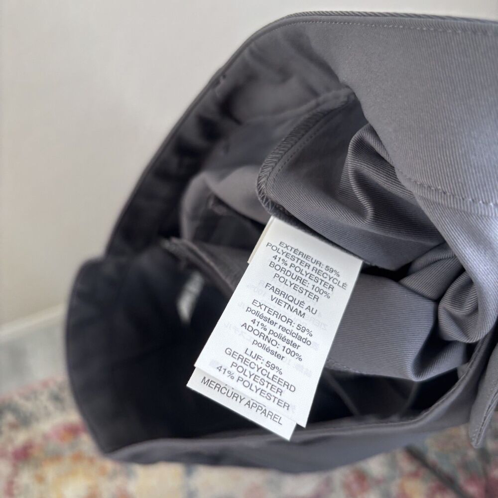 Vuori Cascade Tech Chino Pant 32" Charcoal - Picture 3 of 7